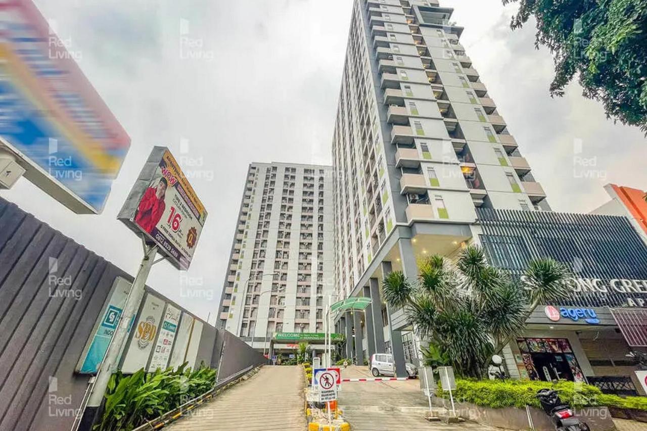 Redliving Apartemen Serpong Green View - Celebrity Room Tower B تانجيرانغْ المظهر الخارجي الصورة
