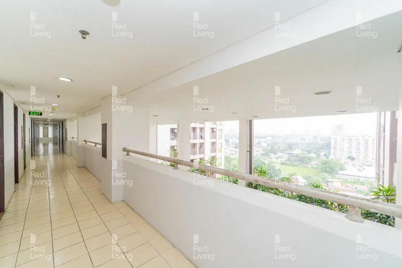 Redliving Apartemen Serpong Green View - Celebrity Room Tower B تانجيرانغْ المظهر الخارجي الصورة