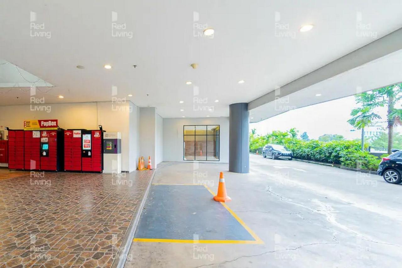 Redliving Apartemen Serpong Green View - Celebrity Room Tower B تانجيرانغْ المظهر الخارجي الصورة